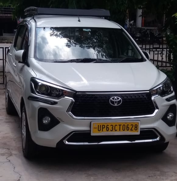 Ajay's Toyota Innova — clean and comfortable